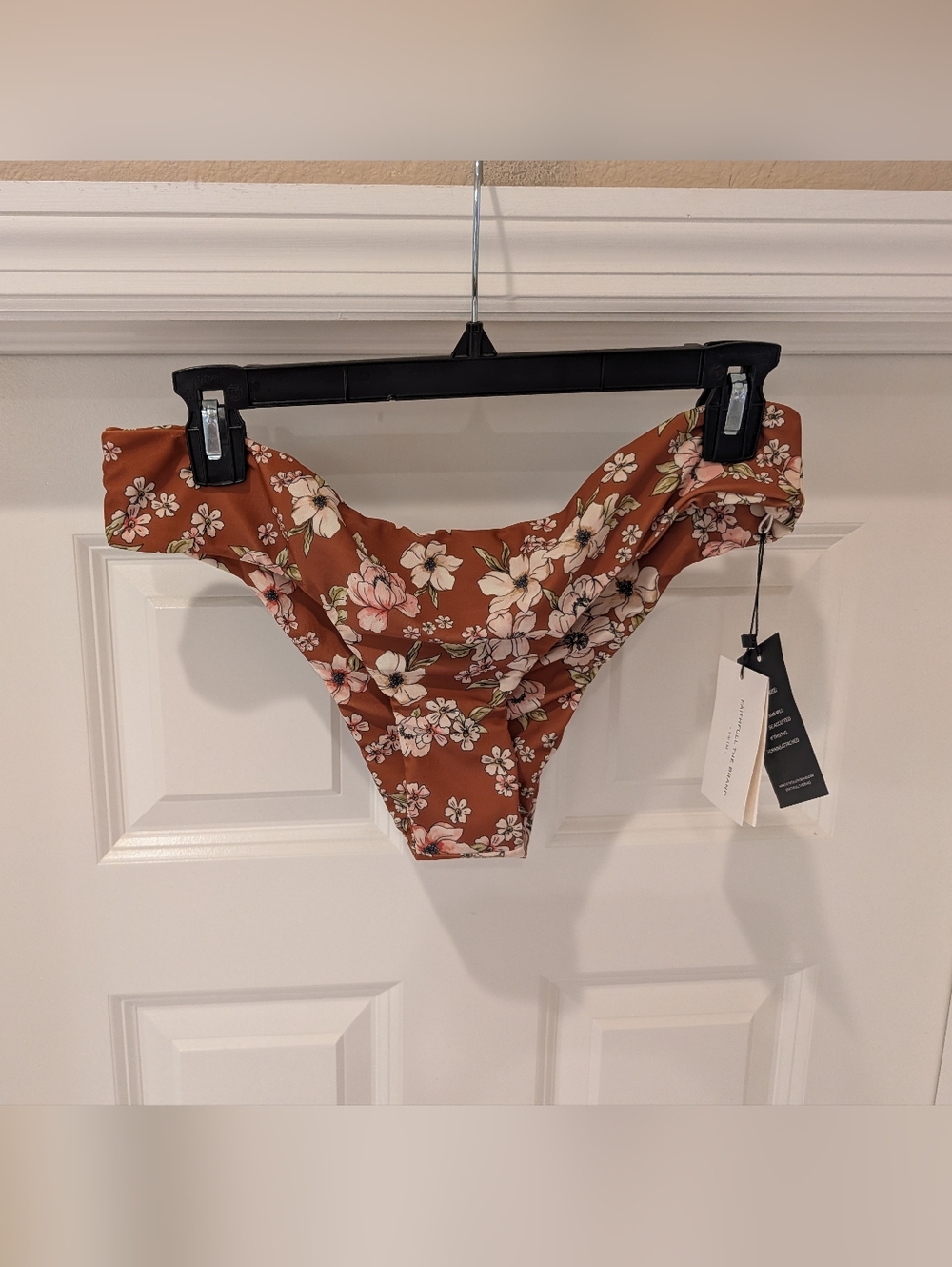 Faithful The Brand Cara Bottom Cecil Rose Print Size Extra Large NWT
